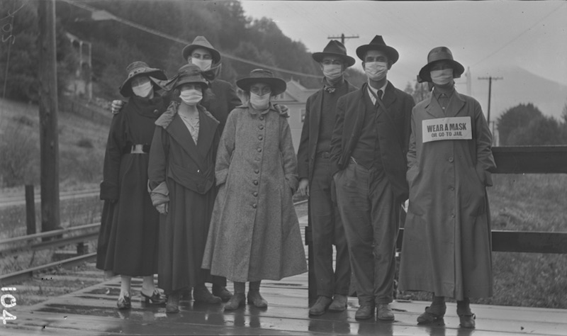 Historical photo of 1918 flue pandemic masks in Mill Valley, CA, USA