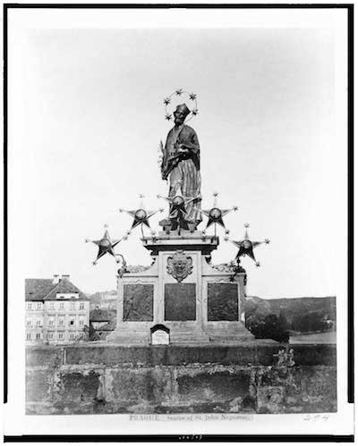 Jan Nepomuk: statue in 1860, untouched