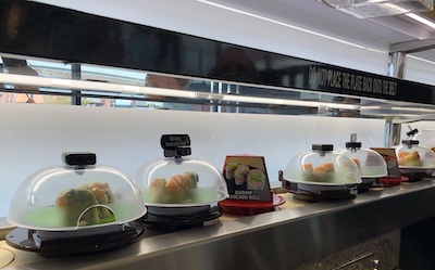 Conveyor belt sushi