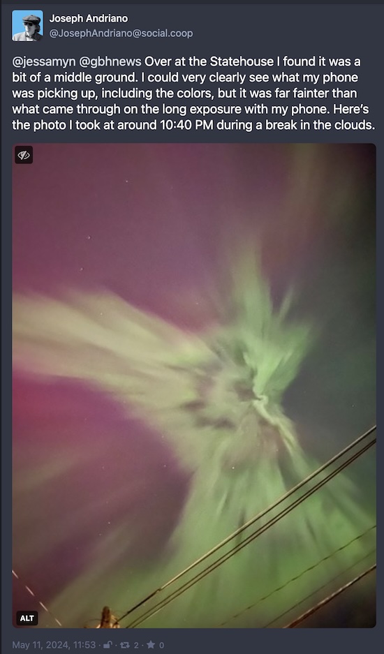 Andriano @ Mastodon: aurora near VT state house 2024-May-10 @ 10:40pm