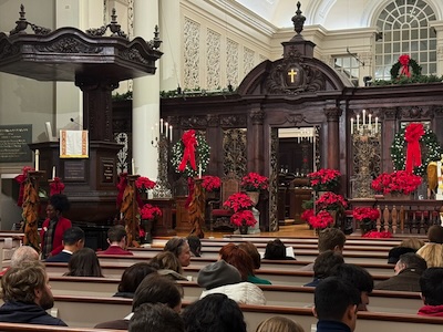 Harvard Memorial Church, bedecked for the carol service